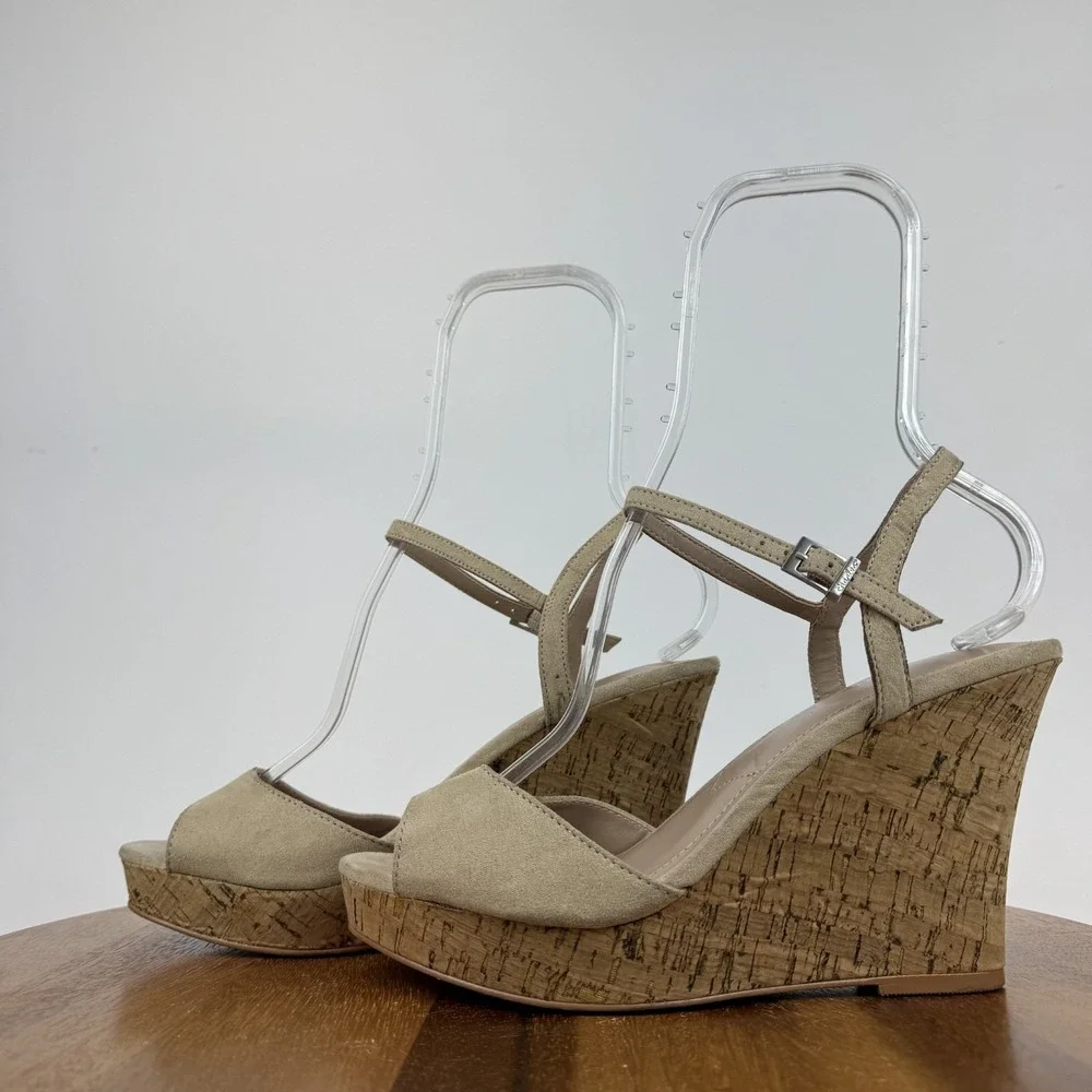 New Womens Charles By Charles David‎ Lambert Beige Platform Wedge Sandals Sz 9 M